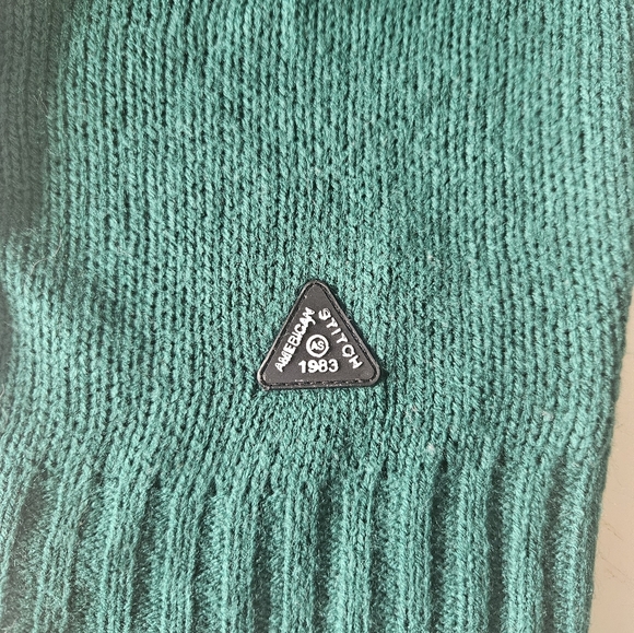 NWOT Drake Knit Christmas Sweater - Picture 6 of 6